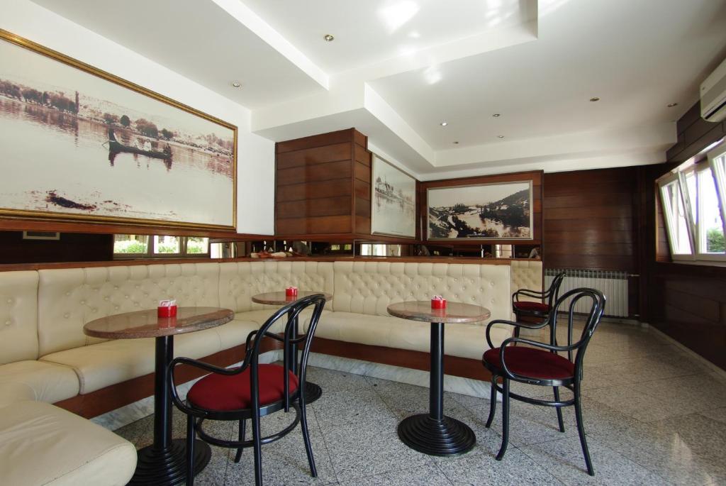 Hotel Sv. Mihovil Trilj ห้อง รูปภาพ
