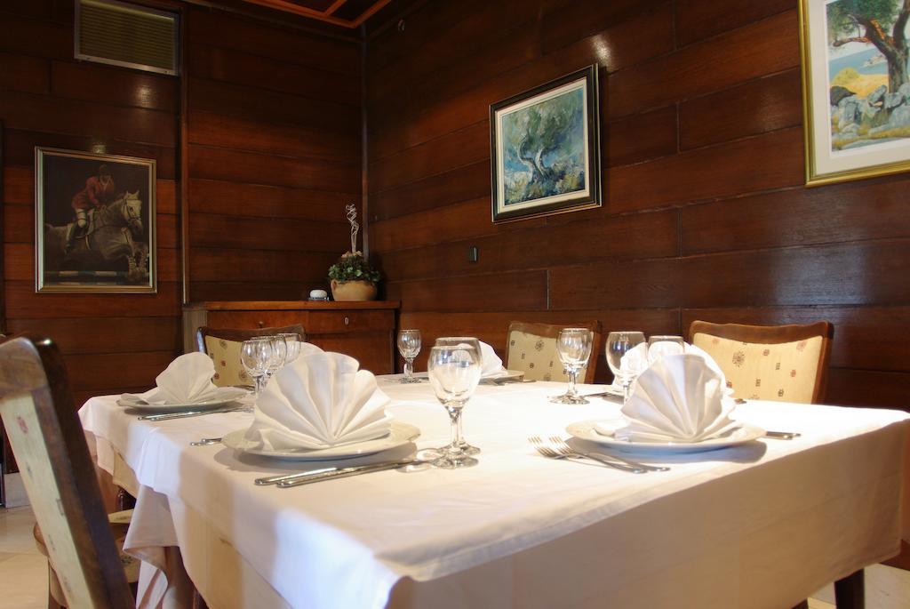 Hotel Sv. Mihovil Trilj ภายนอก รูปภาพ